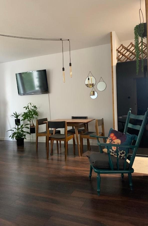 Metro Trocka Apartment Warszawa Eksteriør billede